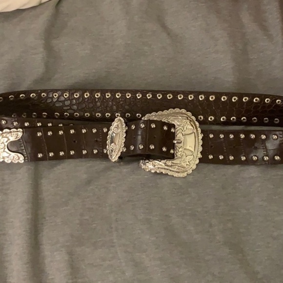 Princess Polly black studded belt - Picture 2 of 2